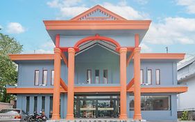 Collection O Pusat Kota Pekanbaru Near Mall Ska Formerly Hotel Olgaria